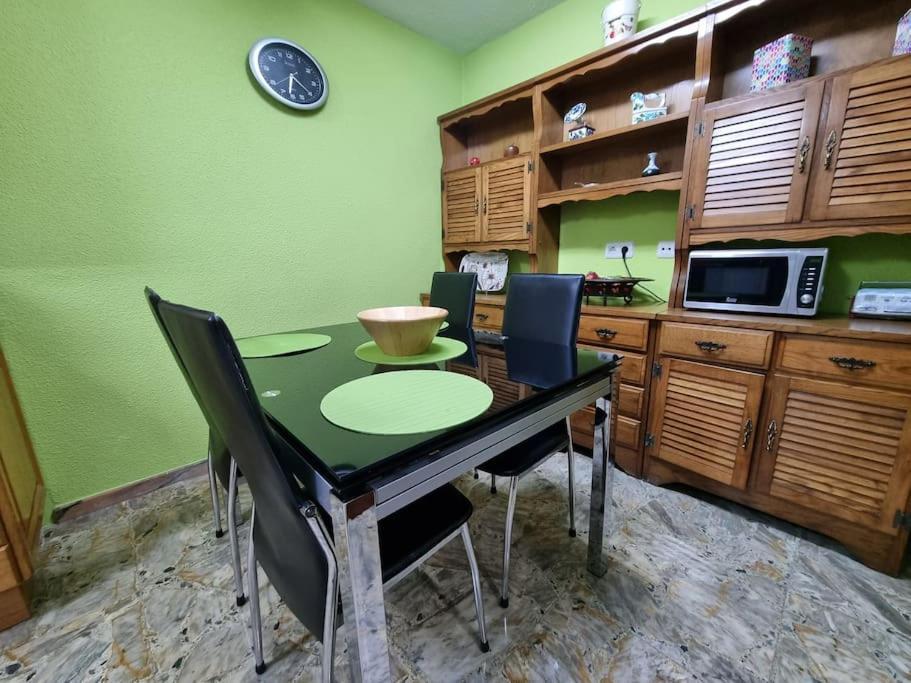 126B Apto Playa - 3 Habitaciones 기욘 외부 사진
